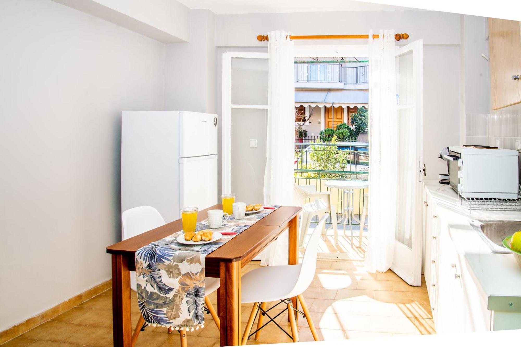 The Grapevine Rooms Poros  Екстериор снимка